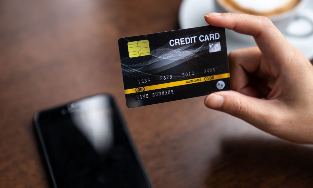 Black Credit Cards are a Sign That You've Made It Big. Here's Why You Need to Be Careful with It ...